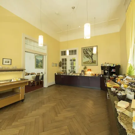 Hotell Park Oberhofen